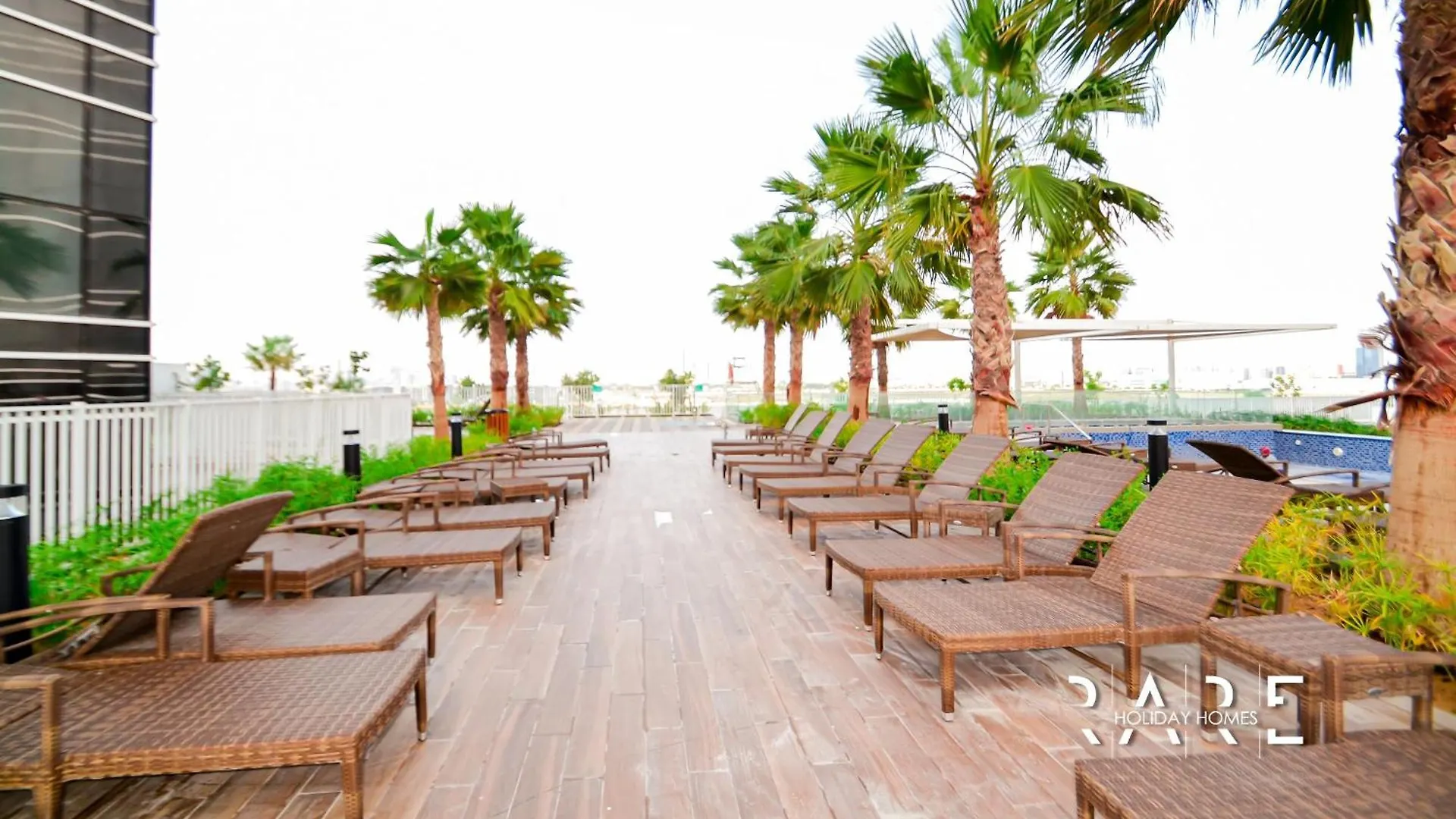 Rare Holiday Homes - Golf Course View - Carson Tower B - Damac Hills - R910 Ντουμπάι Διαμέρισμα